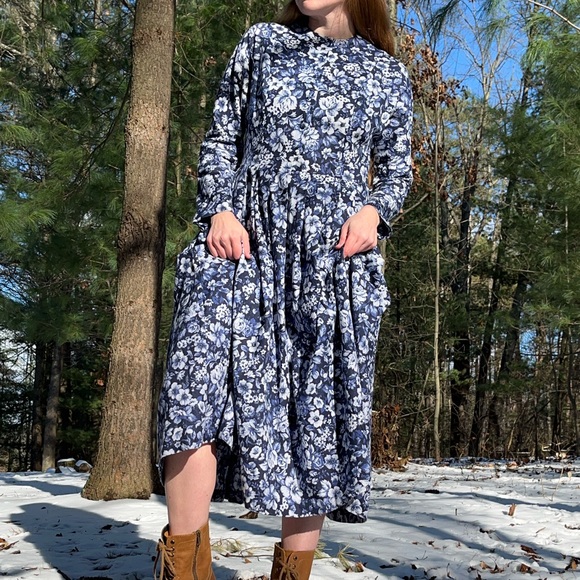 90s Laura Ashley Floral Dress - Picture 5 of 16